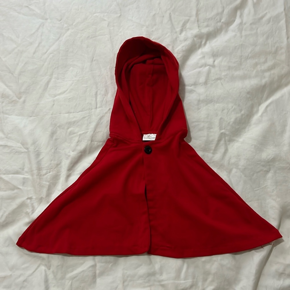 Girls red Christmas holiday cape with hood size L, button front